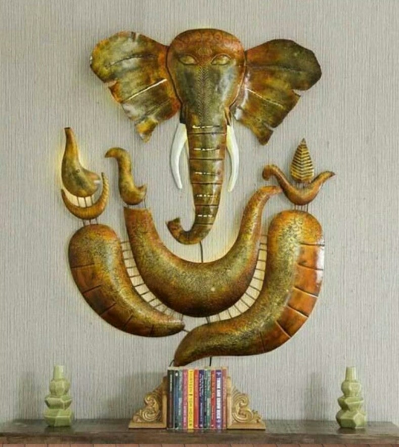 Small Lord Ganesh - Allure Box