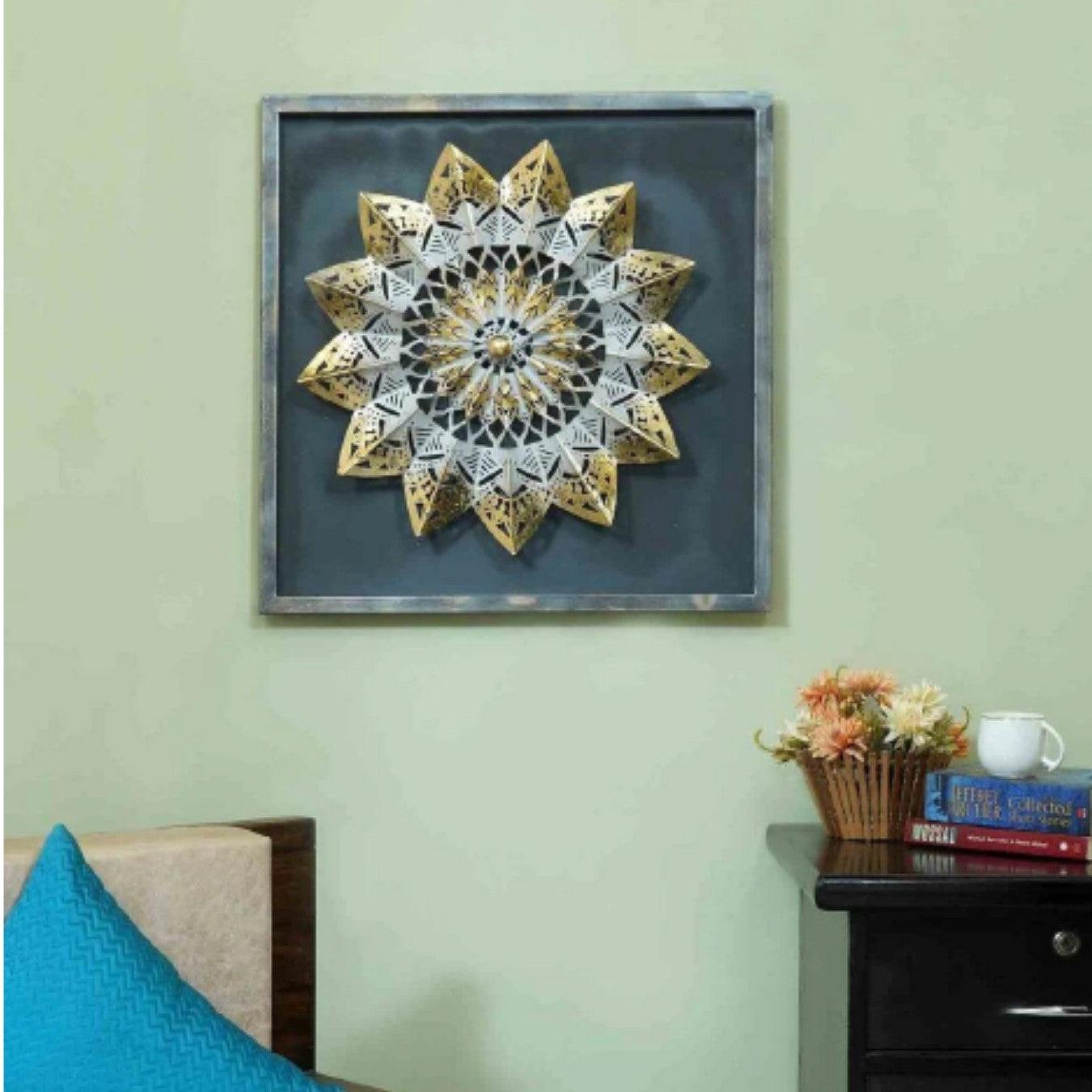 Golden Celestial Frame - Allure Box