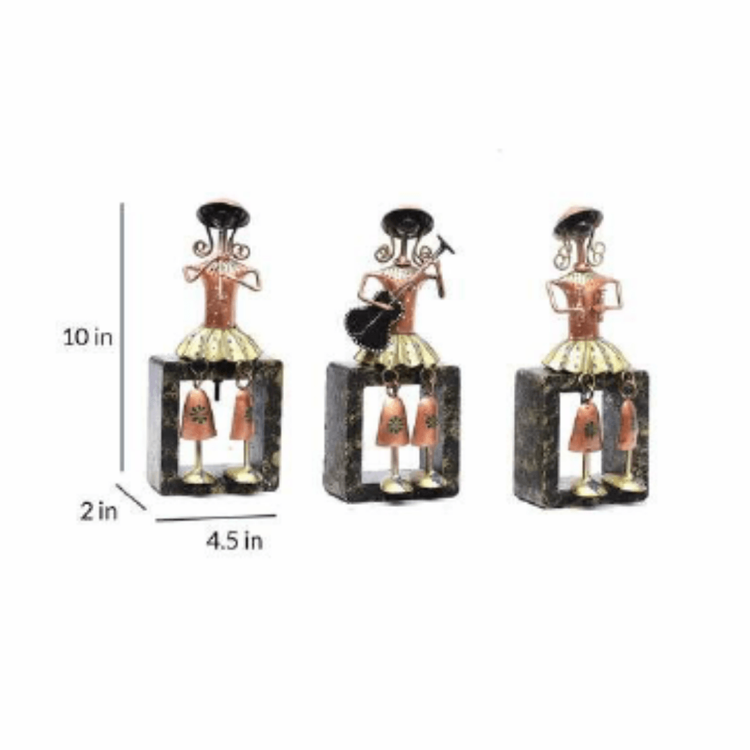 3 Cap Lady On Swing - Allure Box