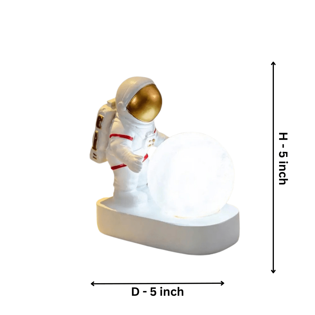 Astronaut Night Lamp - Allure Box