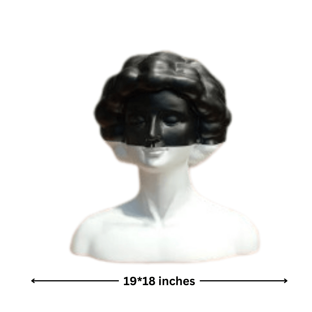Cloud Lady (Black White) - Allure Box
