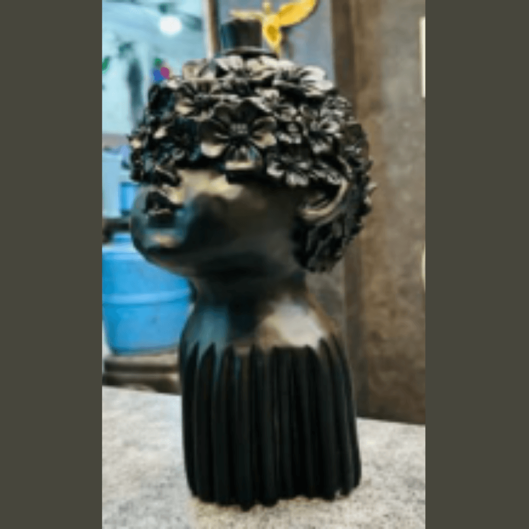 Flora Babe (Black) – Elegant Floral Female Figurine - Allure Box