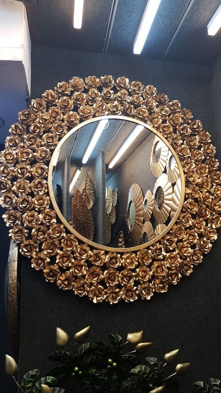 Iron Rose Shape Wall Mirror - Allure Box