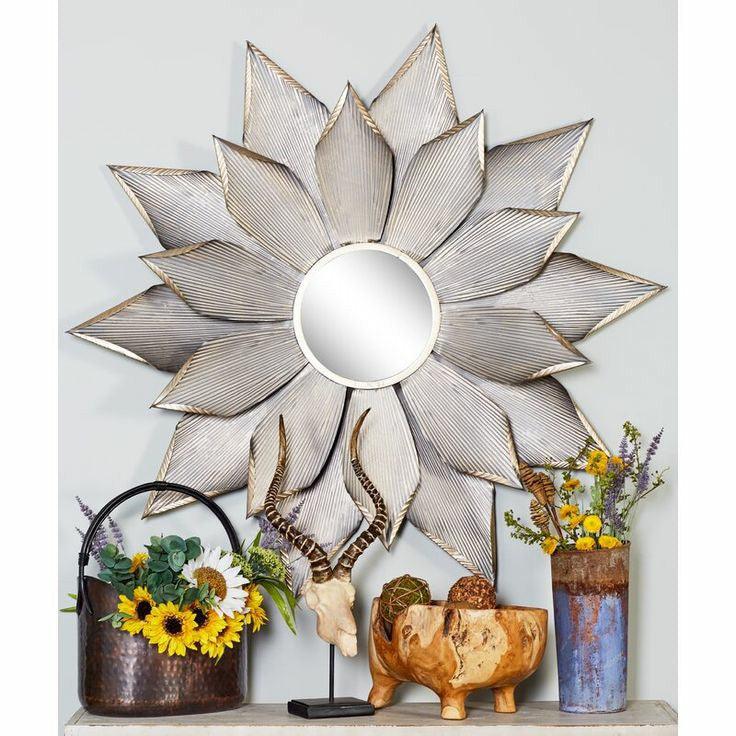 Round Flower Shaped Mirror - Allure Box