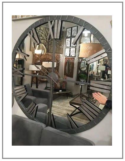 Round Wall Roman Clock - Allure Box