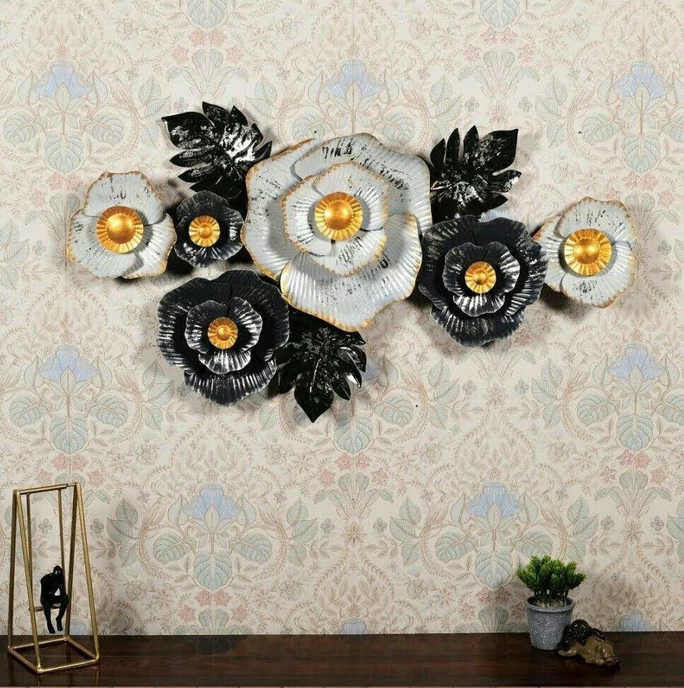 Black N White Decor - Allure Box