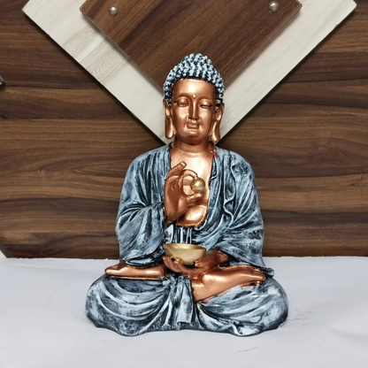 Pearl in hand of Buddha Statue