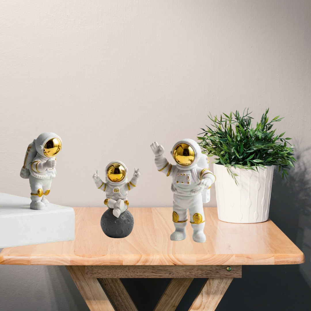 Astronaut Statue Sculpture (Set Of 3)