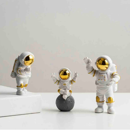 Astronaut Statue Sculpture (Set Of 3)